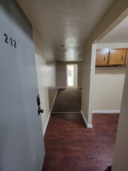 Building Photo - 13540 Superior Rd