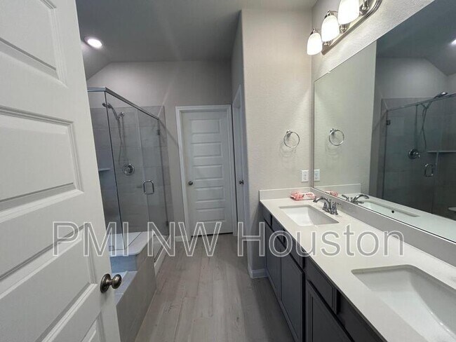 Building Photo - 1130 Muscadine Hollow Ln