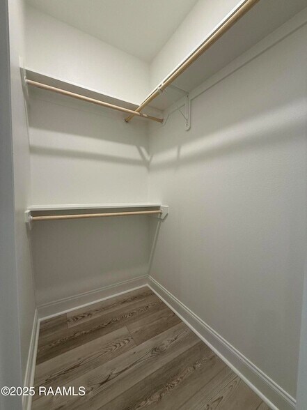 Building Photo - 135 Ridley Ln