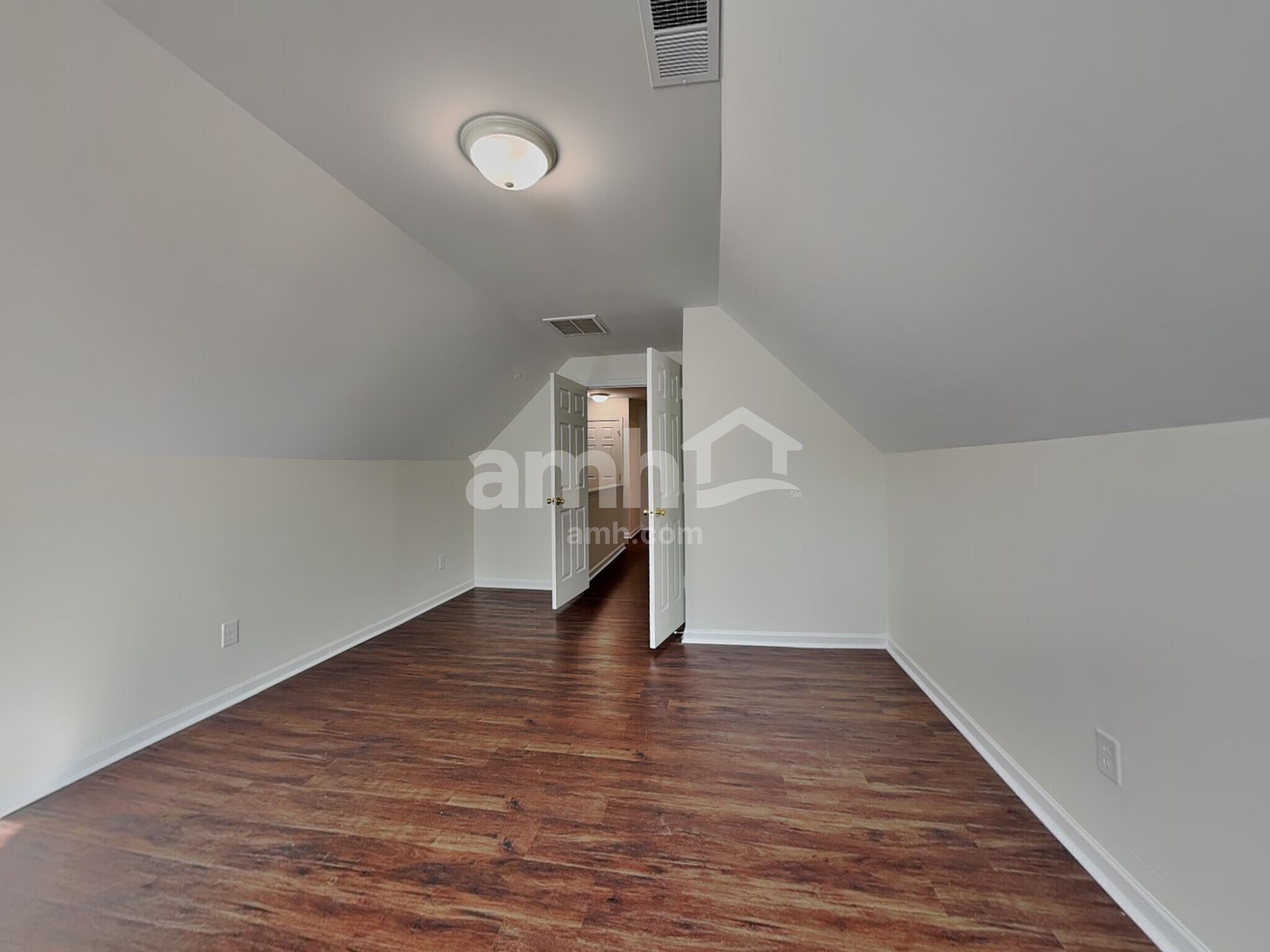 Building Photo - 139 Ashmont Dr