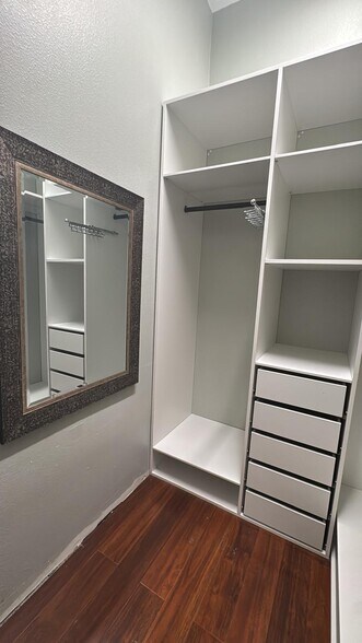 Building Photo - 11745 Via Lucerna Cir