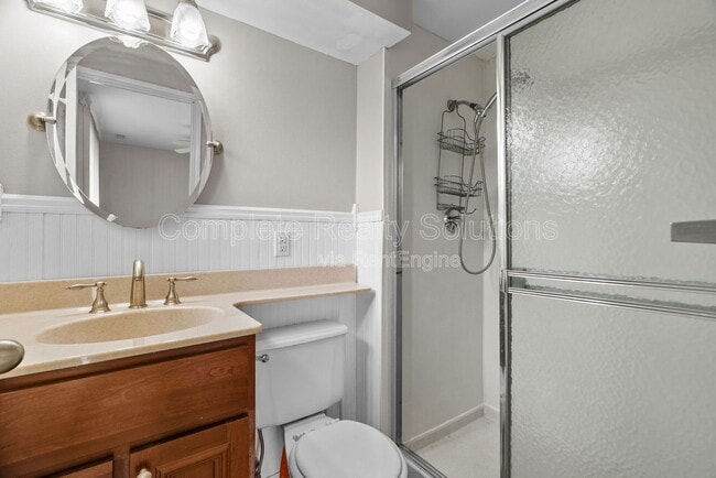 Building Photo - 12464 Glengate Dr