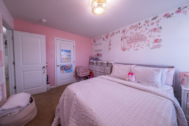 Building Photo - 4 Bedrooms | 2.5 Bathrooms | 2,032 Sq. Ft