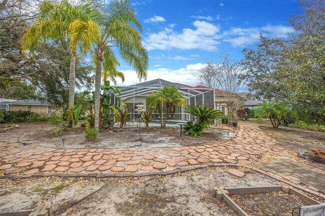 Building Photo - 6120 Chene Ct