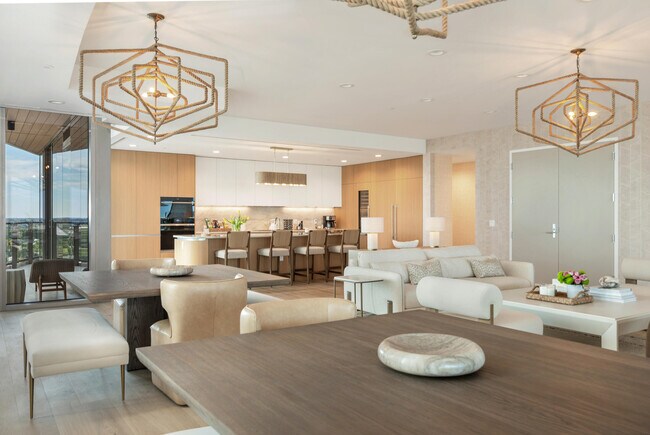 Building Photo - 1333 S Flagler Dr