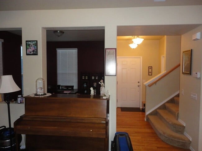 Building Photo - 7074 Silverwind Cir