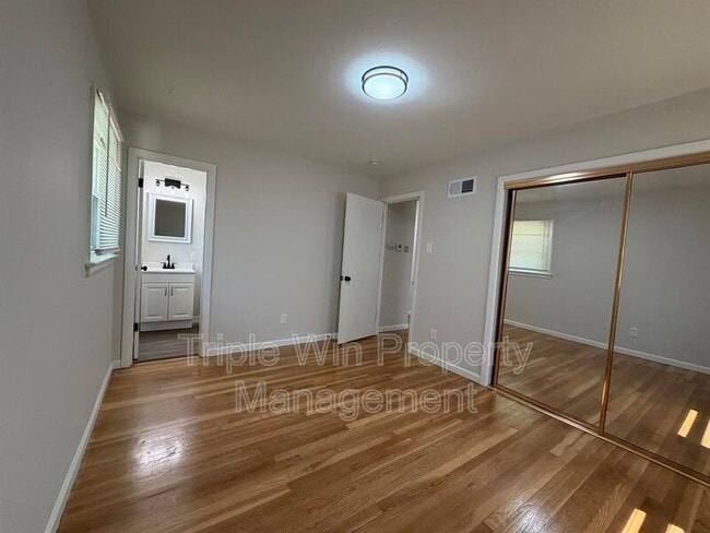 Building Photo - 185 St Eugene Ln