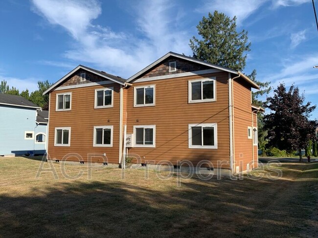 Building Photo - 2332 Happy Ct