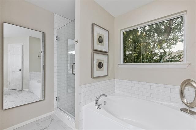 Building Photo - 619 Drexel Dr