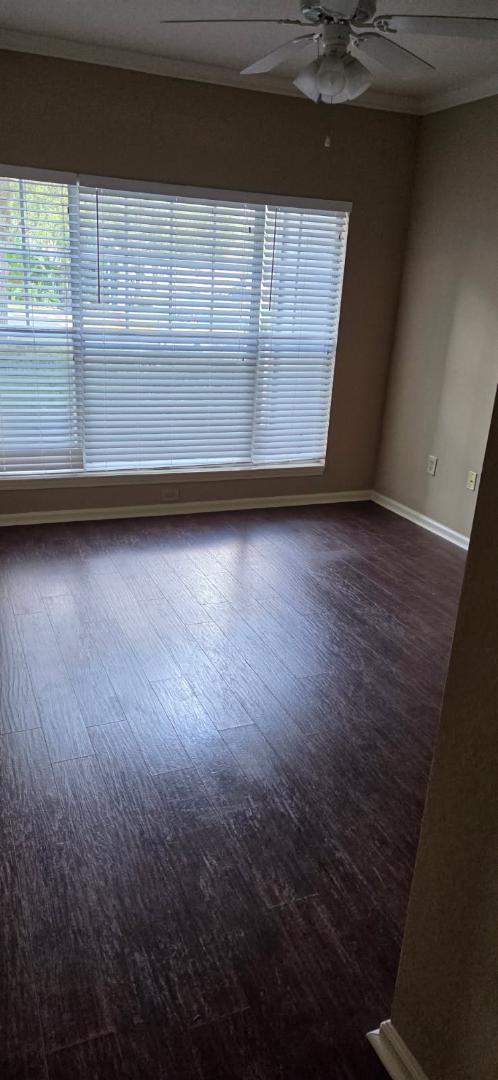 Building Photo - 11702 Heritage Estates Ave