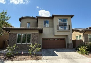 Building Photo - 1729 W Myrna Ln