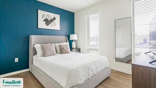 Building Photo - 815 Madison St