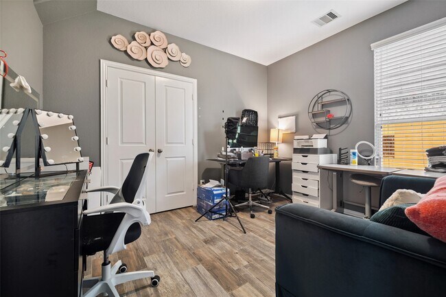 Building Photo - 3021 Wedgewood Bay Ct