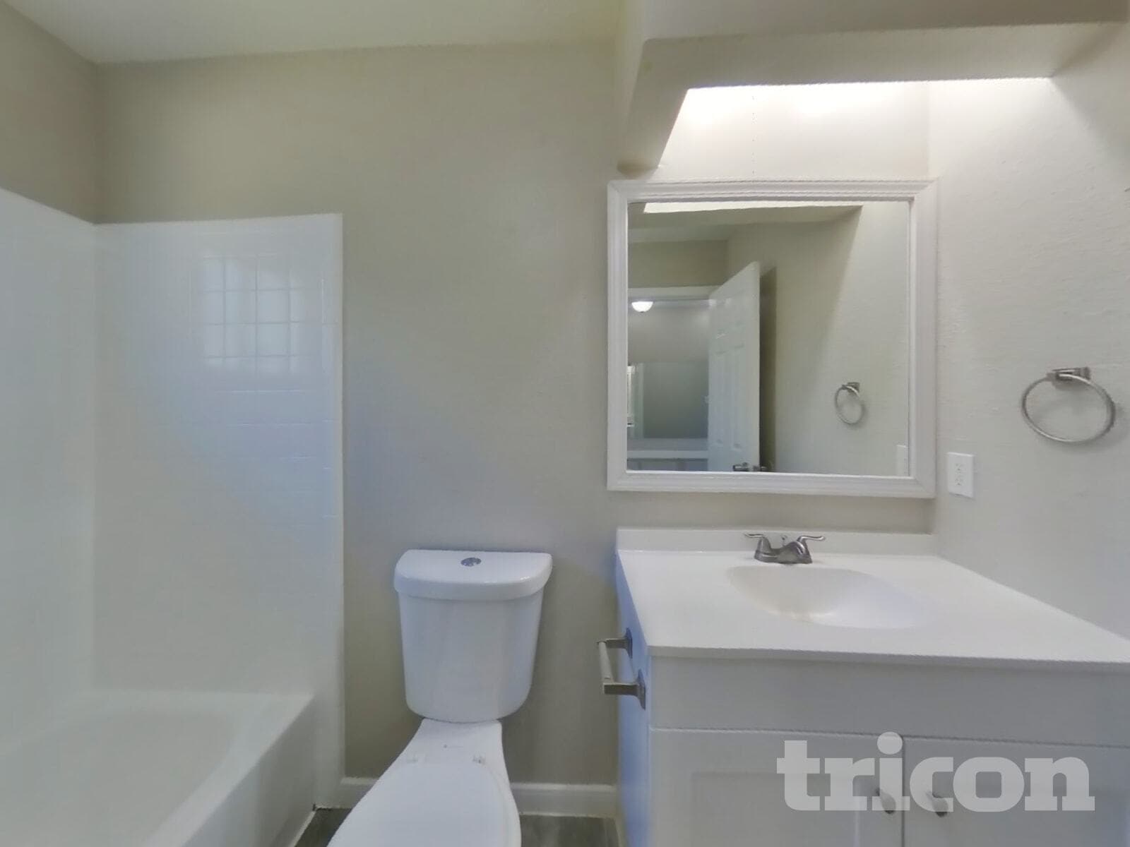 Building Photo - 7519 Lobera Dr