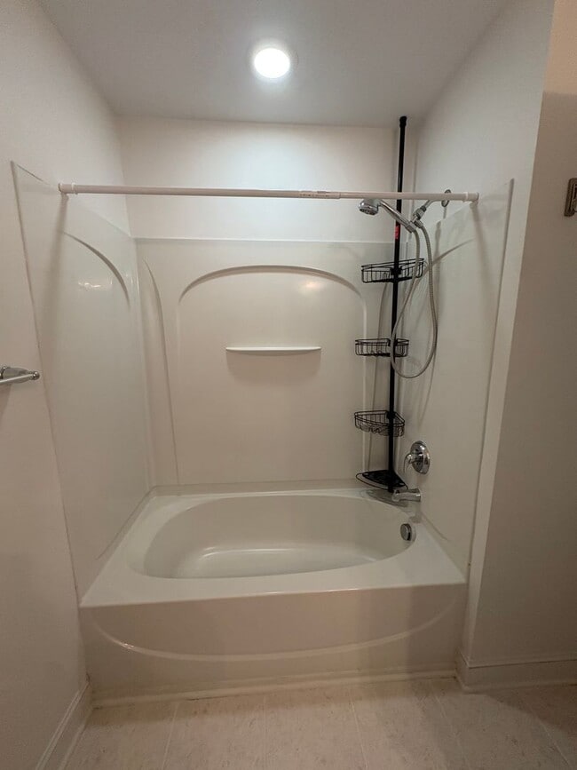 Building Photo - 4732 Tatton Park Cir