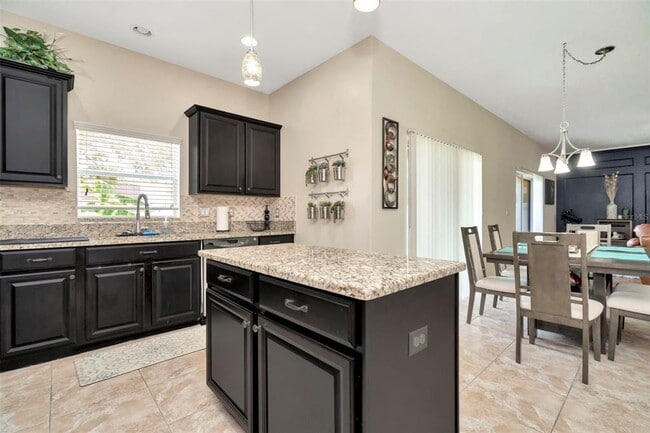 Building Photo - 3529 Lefays Point