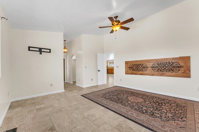 Building Photo - 155 Pioche Rd