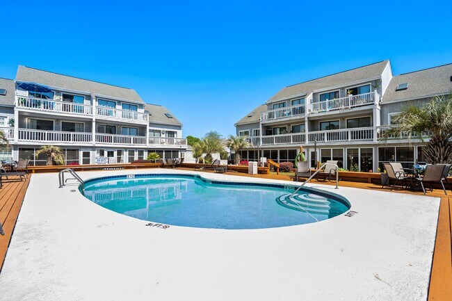 Building Photo - 3700 Golf Colony Ln