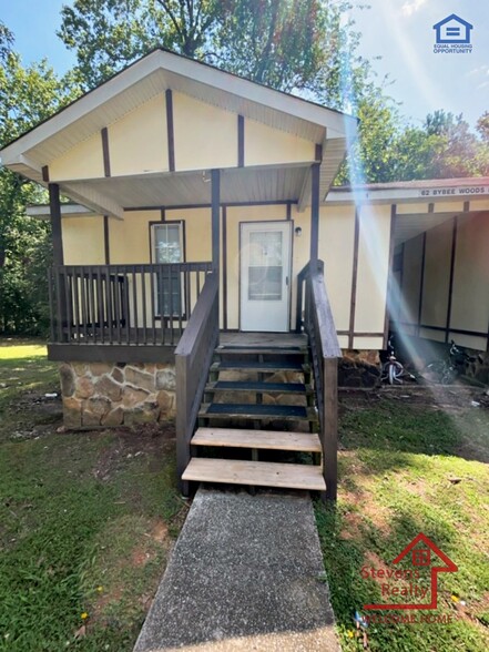 Primary Photo - 62 Bybee Woods Dr