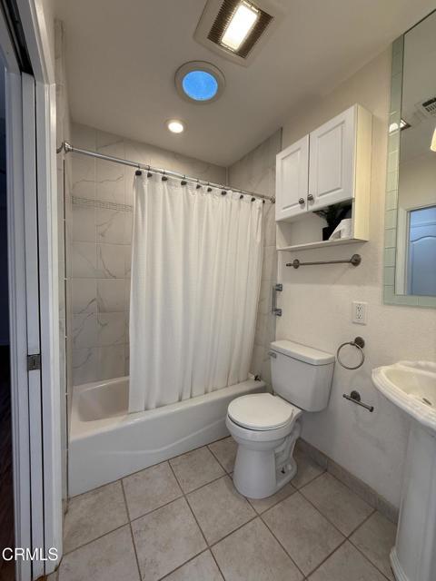 Building Photo - 2007 Poli St