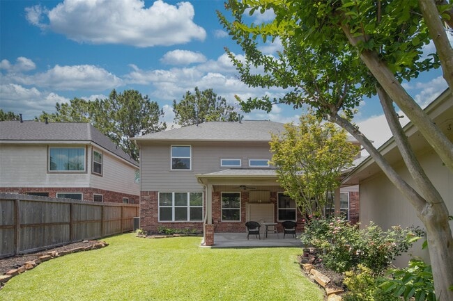 Building Photo - 20722 Fawnbrook Ct
