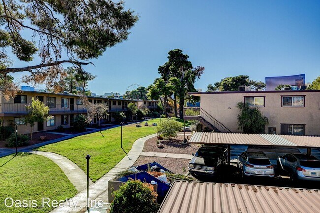 Building Photo - 1 br, 1 bath House - 605 S. Royal Crest Ci...