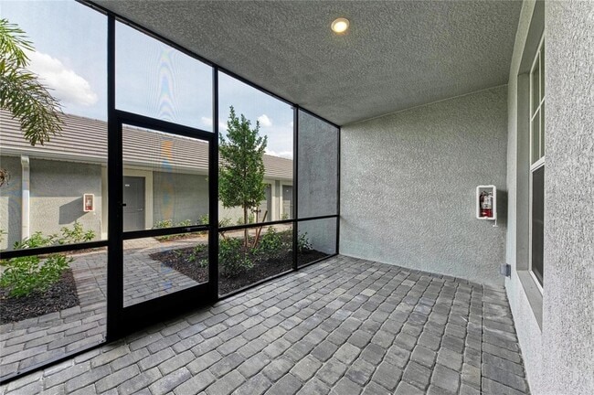 Building Photo - 19015 Scallop Lp