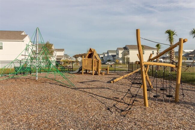 Building Photo - 4880 Tribute Trail