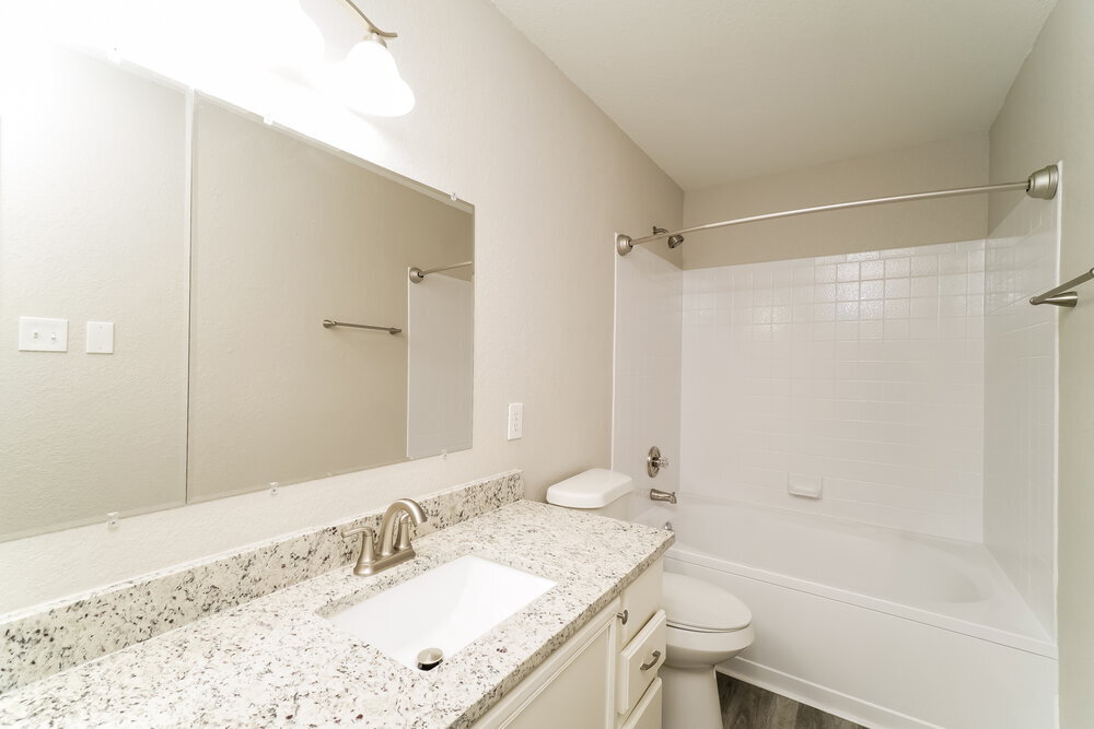 Building Photo - 14430 Bowhill Glen