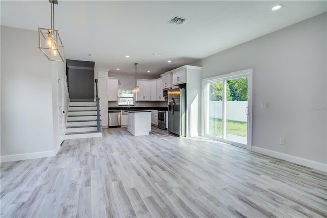 Building Photo - 5630 Queener Ave