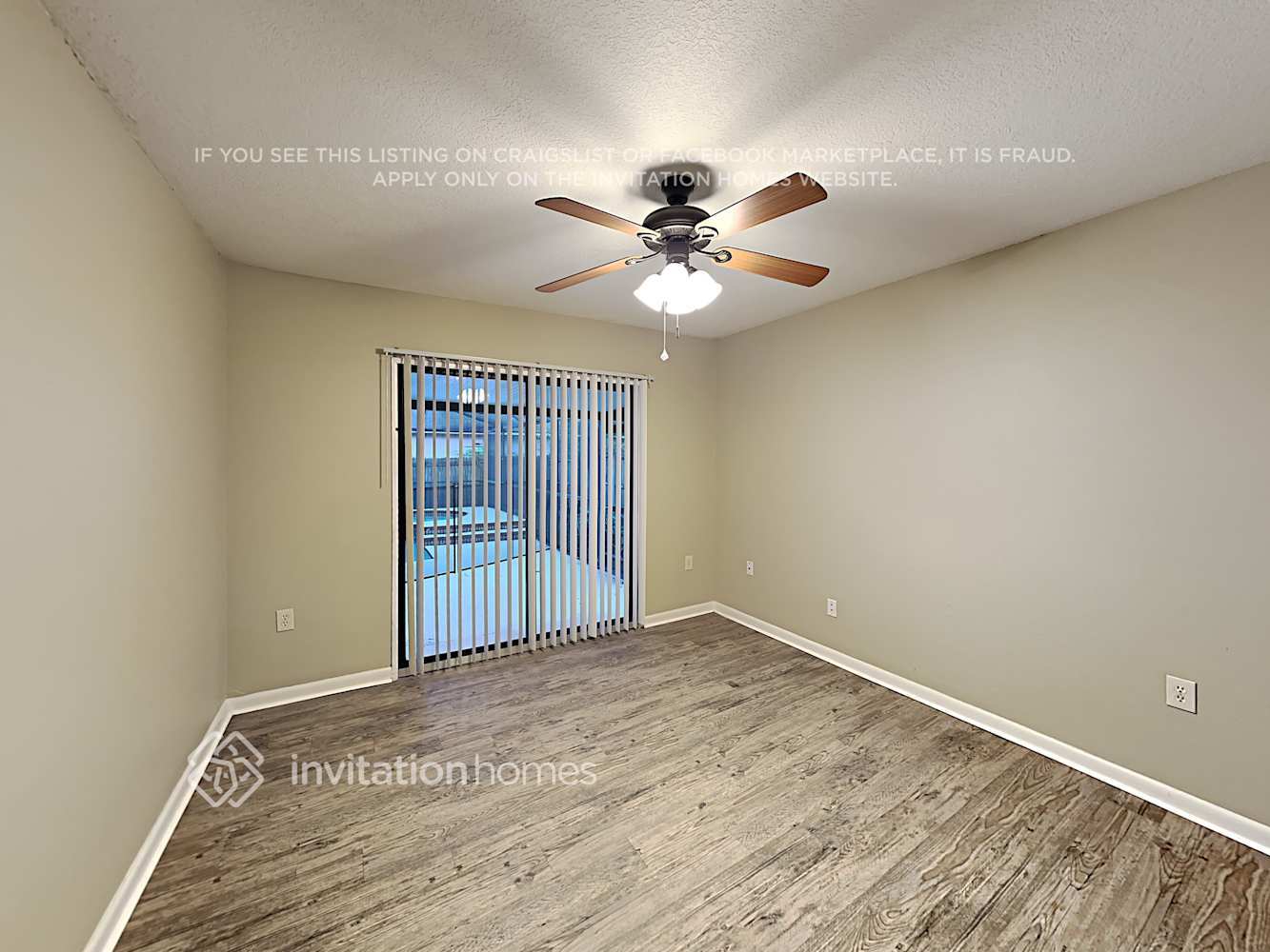 Building Photo - 907 Lakemont Dr
