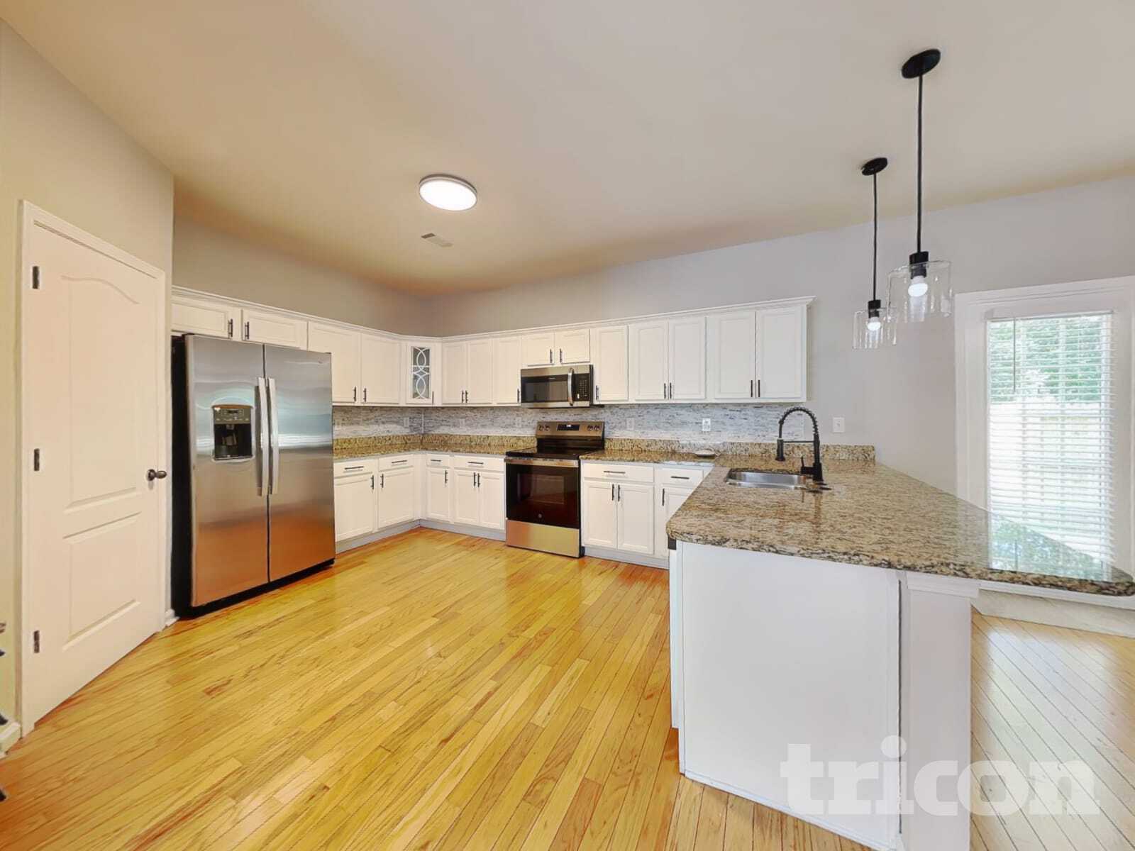 Building Photo - 2725 Sedgeview Way NE