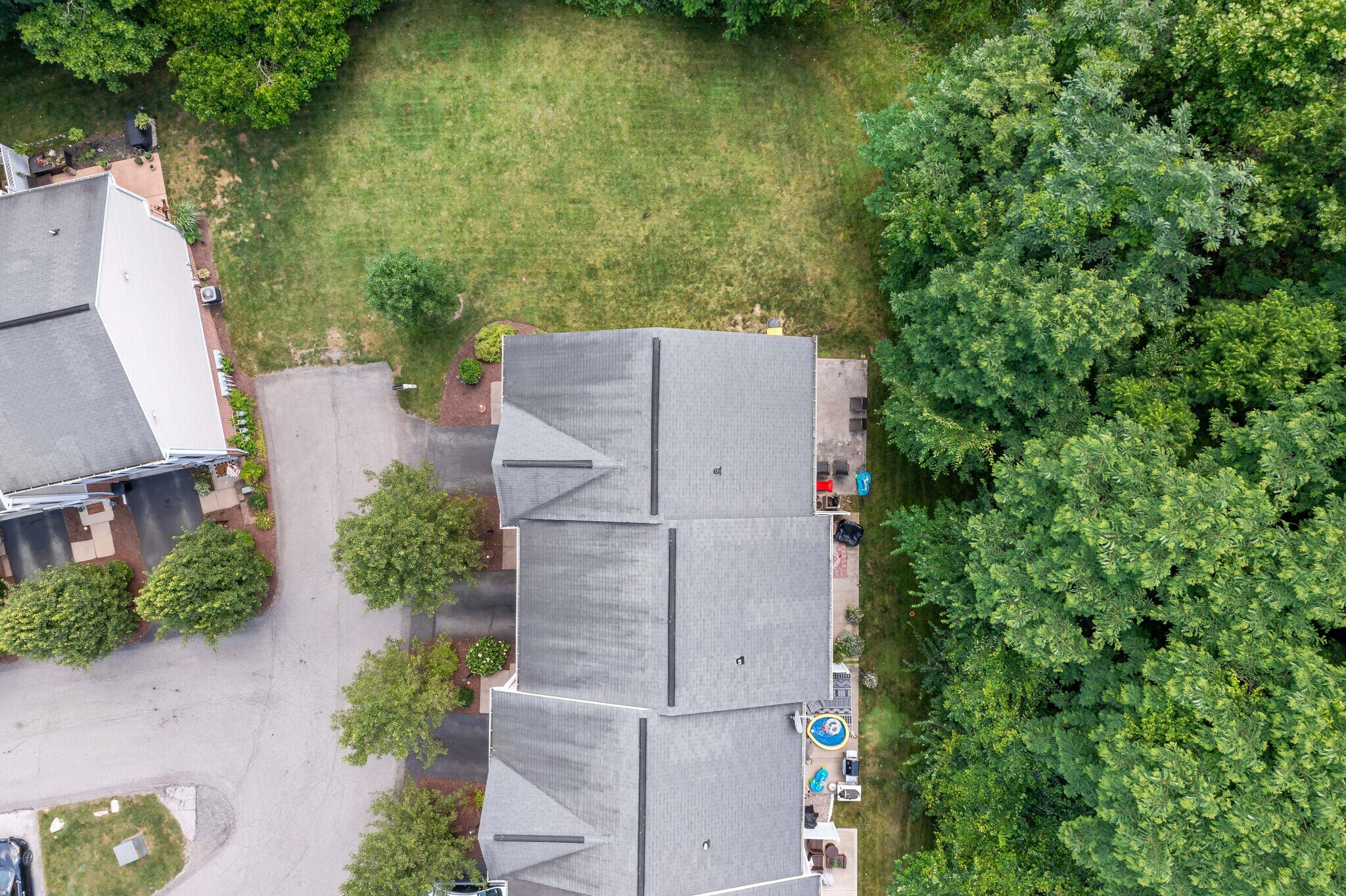 Building Photo - 249 Persimmon Ln