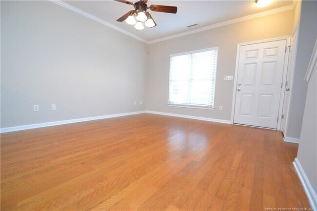 Building Photo - 1000 Bungalow Park Dr