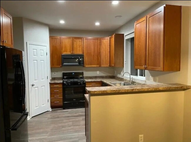 Building Photo - 6028 Quay Ct