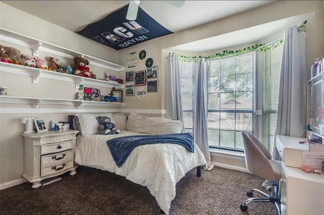 Building Photo - 3499 Longview Dr