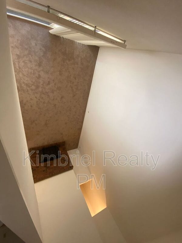 Building Photo - 2928 Stanford Ln