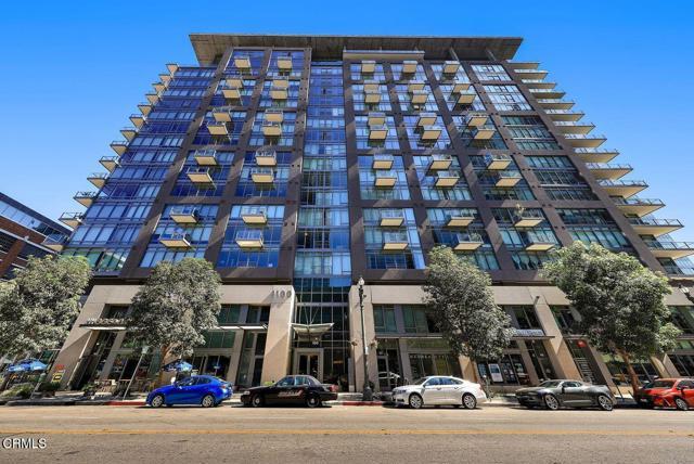 Building Photo - 1100 S Hope St