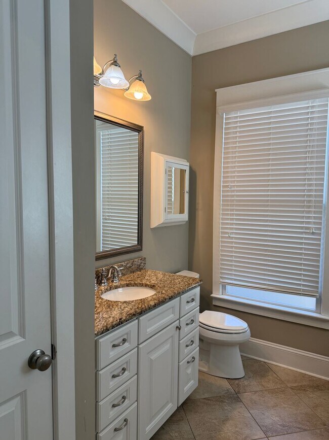 Building Photo - Lexington - Saluda River Club-Offering Self Guided Tour with RENTLY!