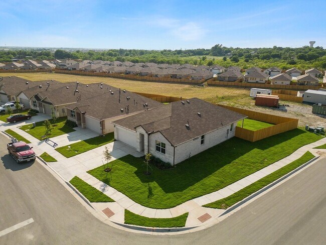 Building Photo - 108 Windmill Palm Dr