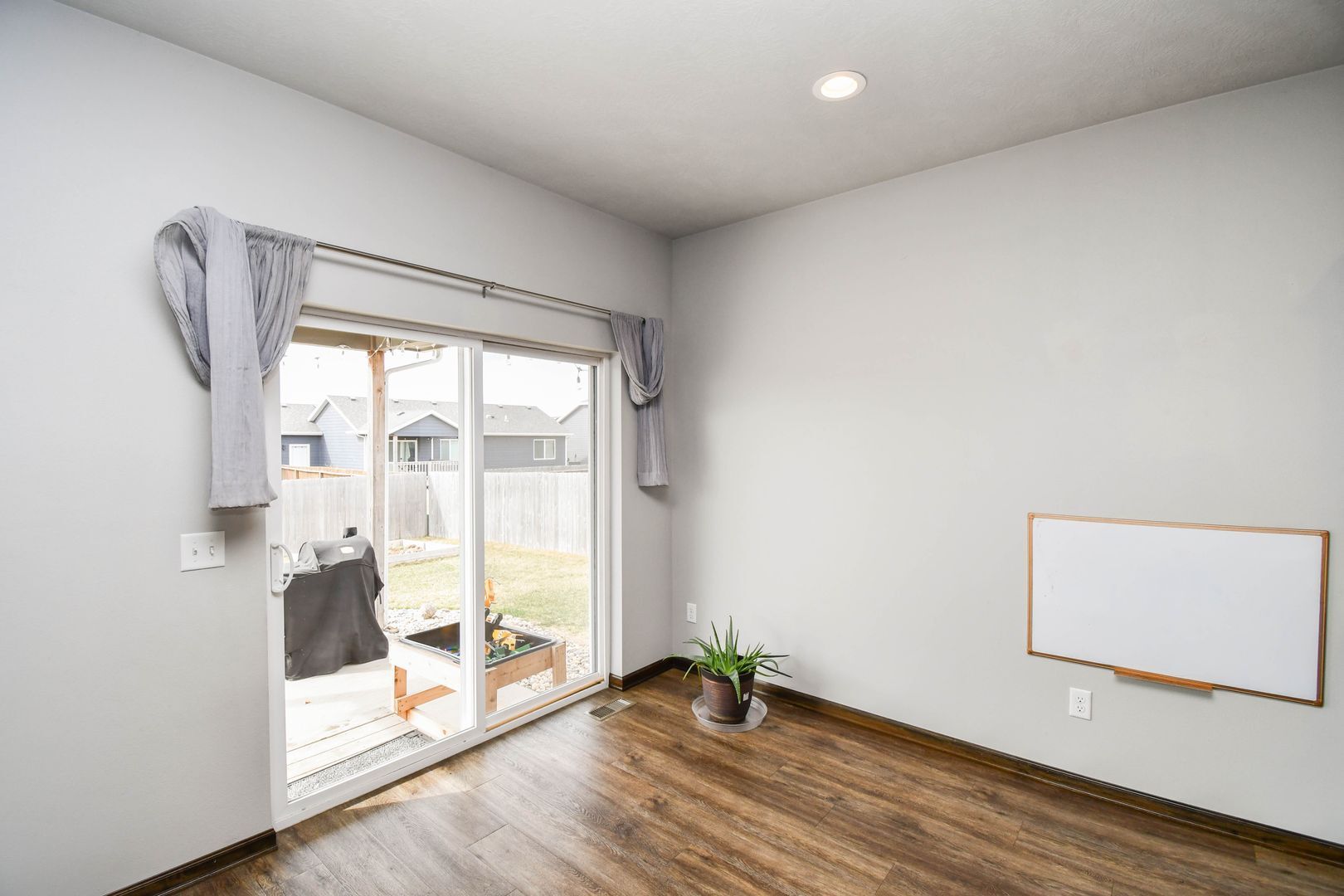 Building Photo - 7301 E Corinth St