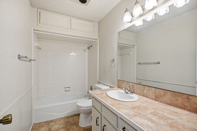 Building Photo - Prime Location | 2-Bed, 2-Bath with Fireplace and Patio
