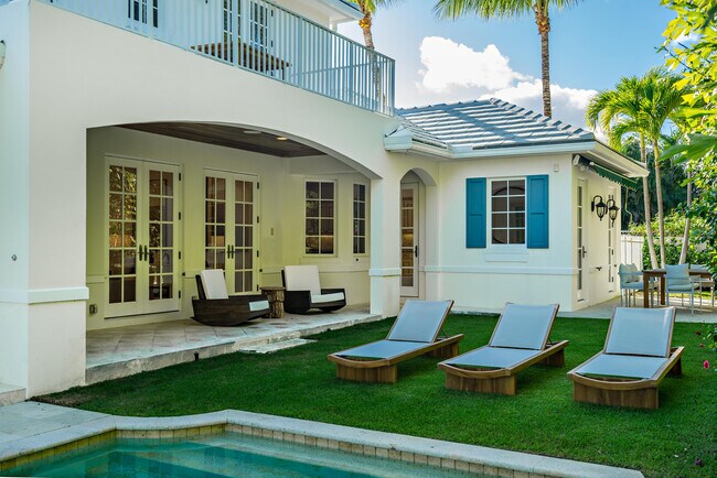 Building Photo - 233 El Pueblo Way