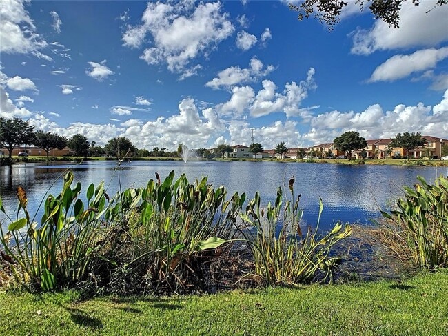 Building Photo - 9126 Savannah Grove Ln