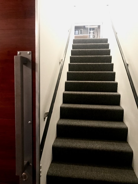 Building Photo - 983 Hawaii Ave