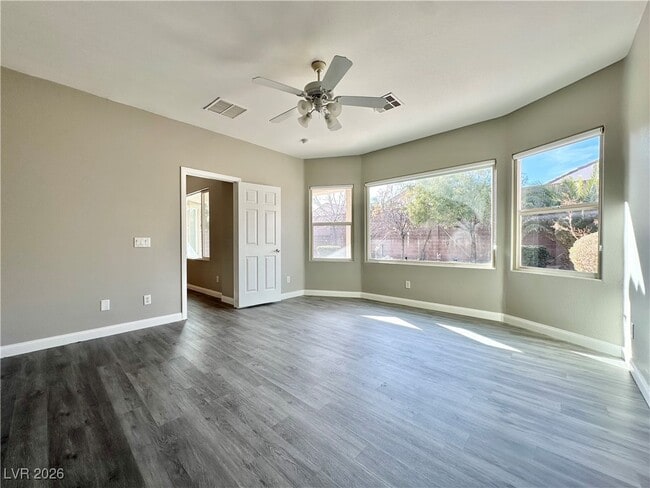 Building Photo - 2547 Belgreen St