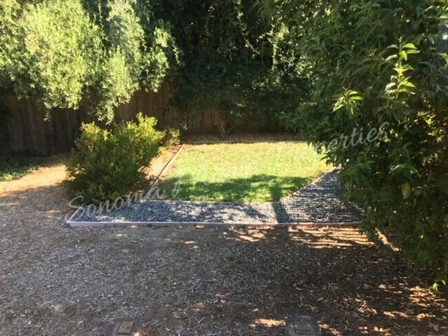 Building Photo - Great 3br/2ba Rincon Valley Home ~ Sonoma ...
