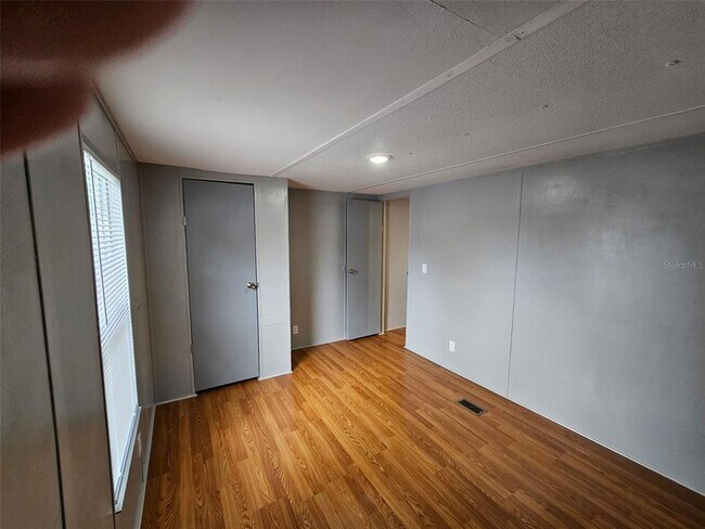 Building Photo - 6720 69th Ave N