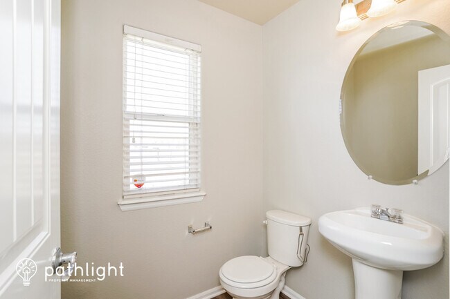 Building Photo - 2312 Sierra Springs Drive