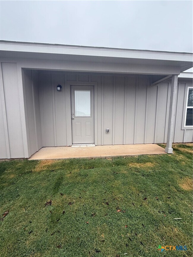 Building Photo - 5705 McGregor Lp